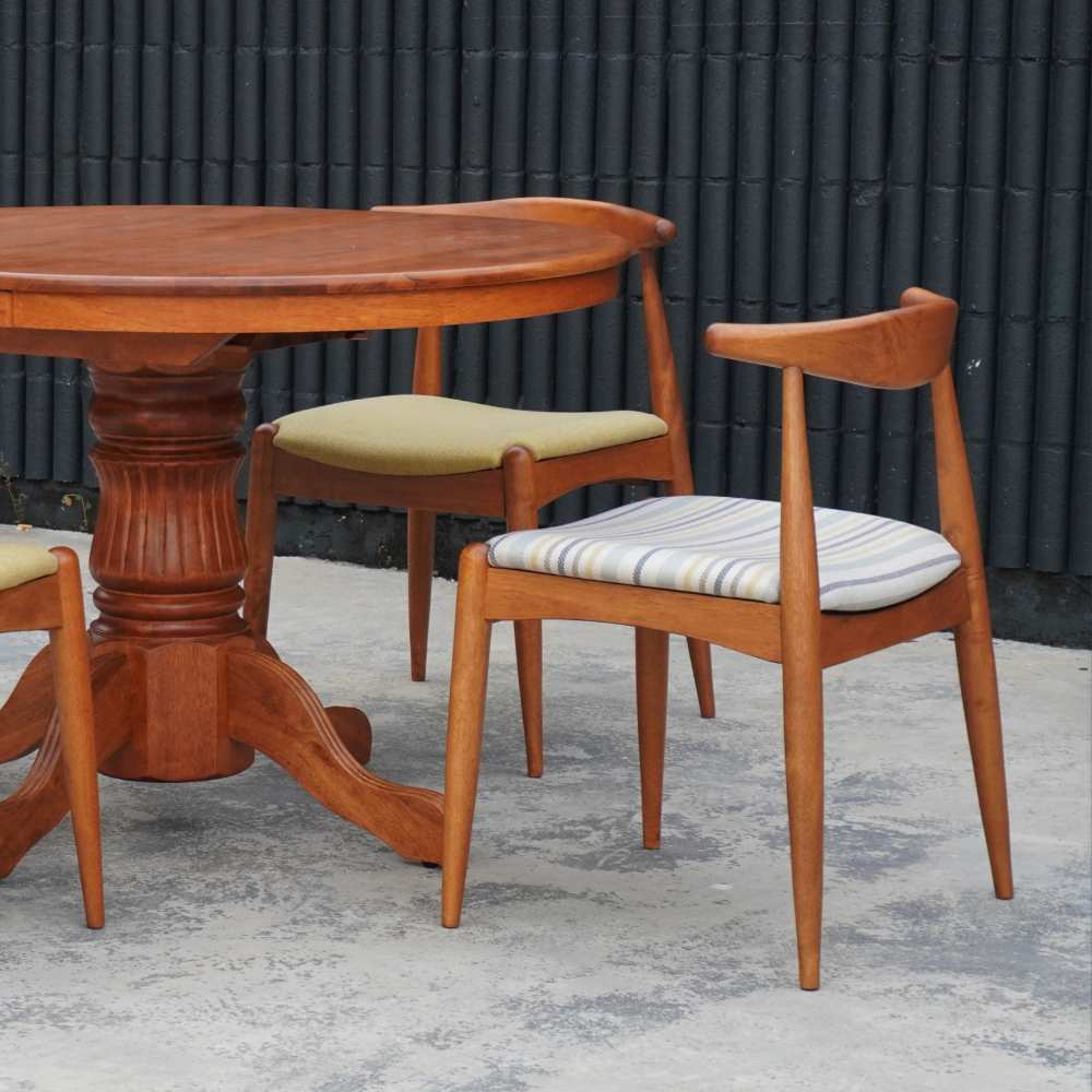 Renizel Dining Set | Wooden Dining Set KL | Grabit