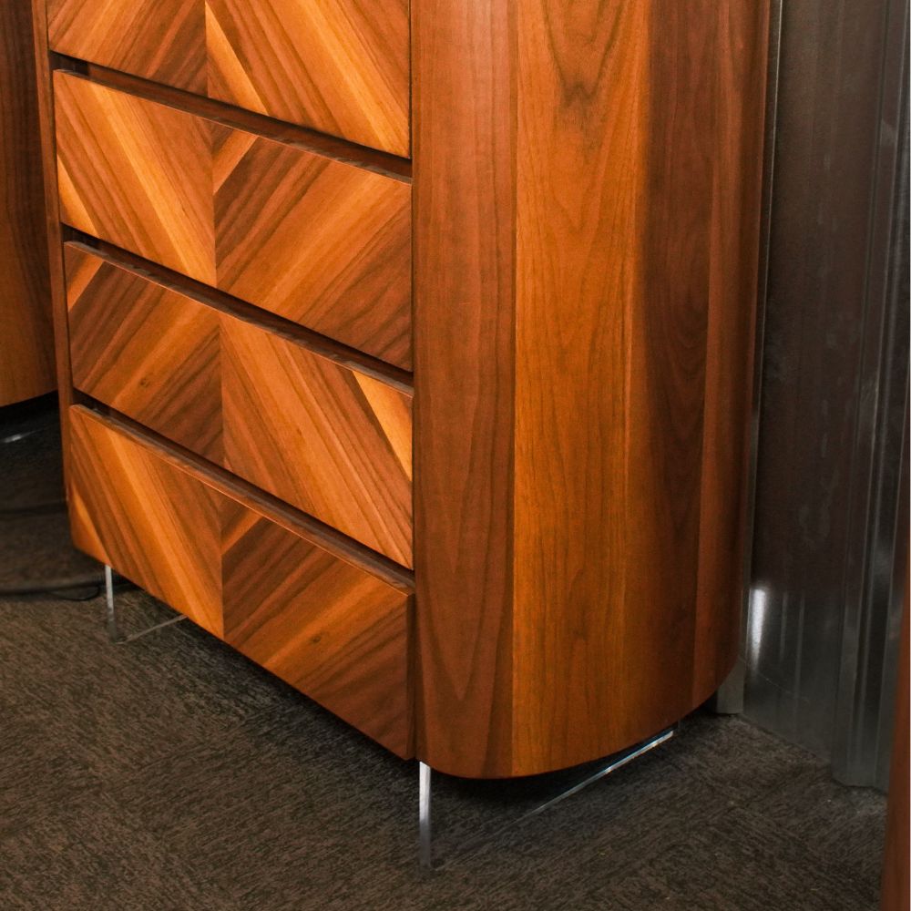 Baliano Chest of Drawers – Refined Storage for Bedrooms | Grabit