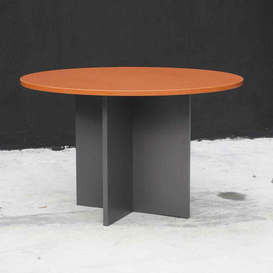 Sirotion Discussion Table | Modern Round Meeting Table | Grabit