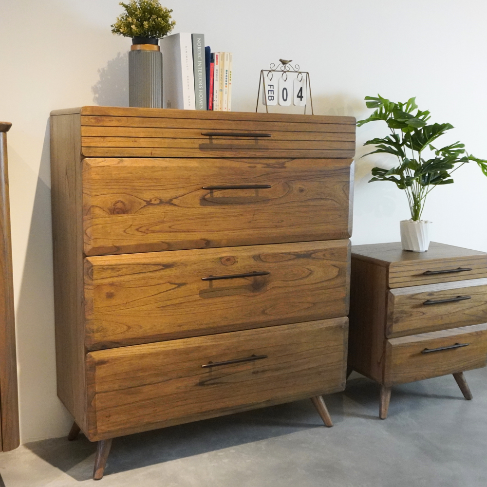 Burnam Chest Drawer (4)